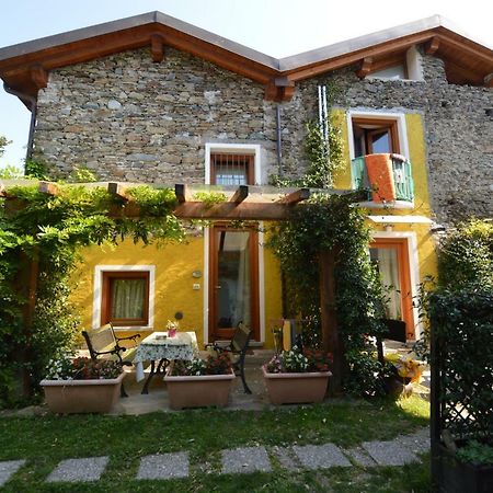 Rustico Giulietta E Romeo Villa Colico Bagian luar foto