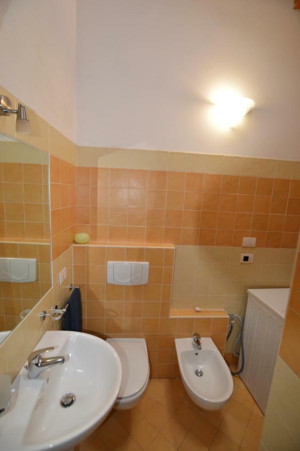 Rustico Giulietta E Romeo Villa Colico Bagian luar foto