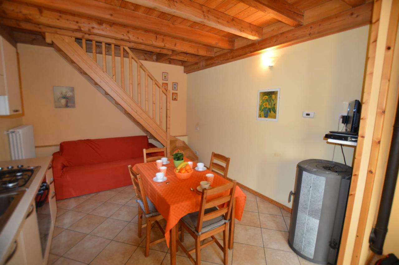 Rustico Giulietta E Romeo Villa Colico Bagian luar foto