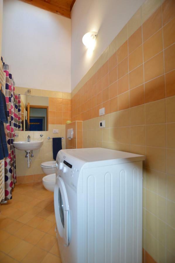 Rustico Giulietta E Romeo Villa Colico Bagian luar foto