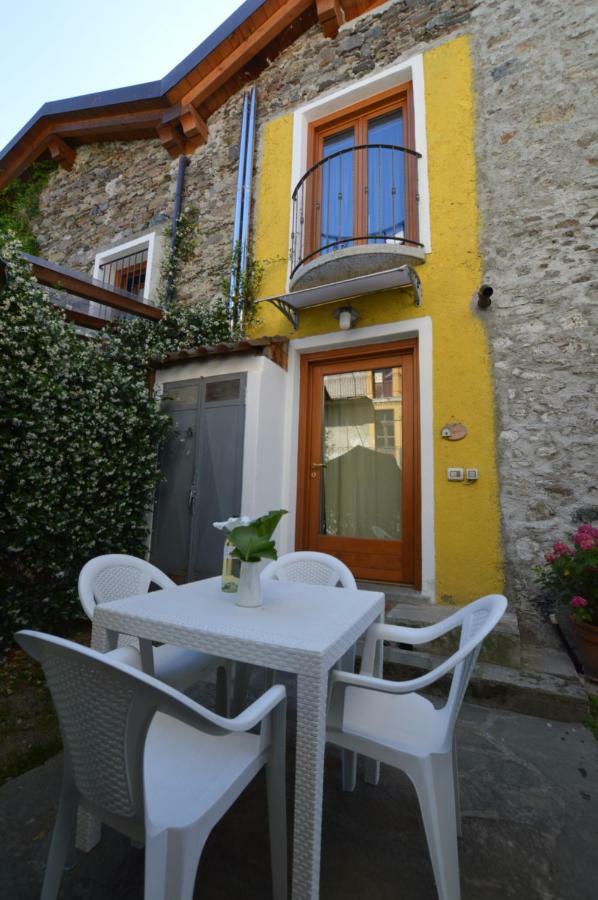 Rustico Giulietta E Romeo Villa Colico Bagian luar foto