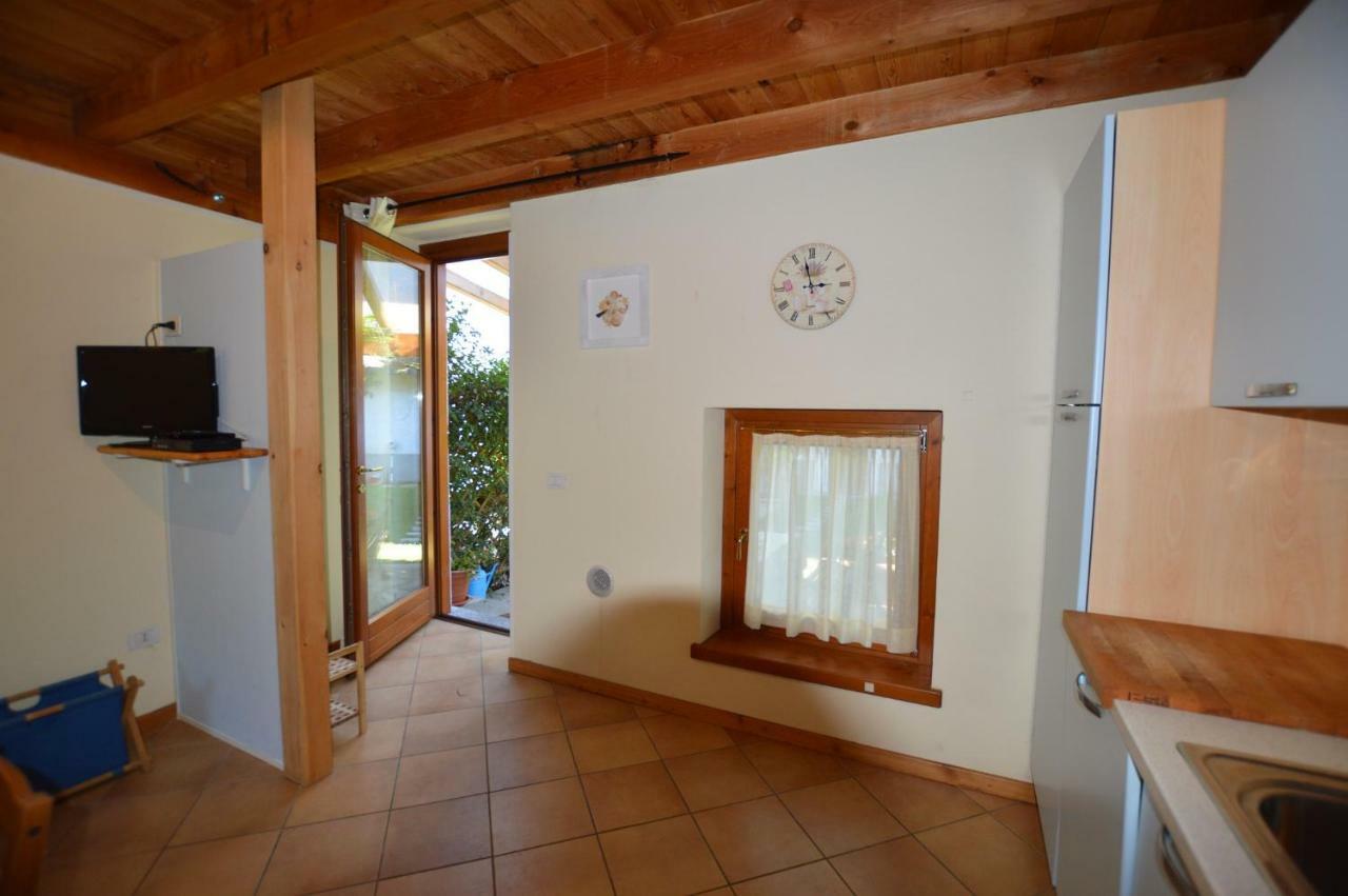 Rustico Giulietta E Romeo Villa Colico Bagian luar foto